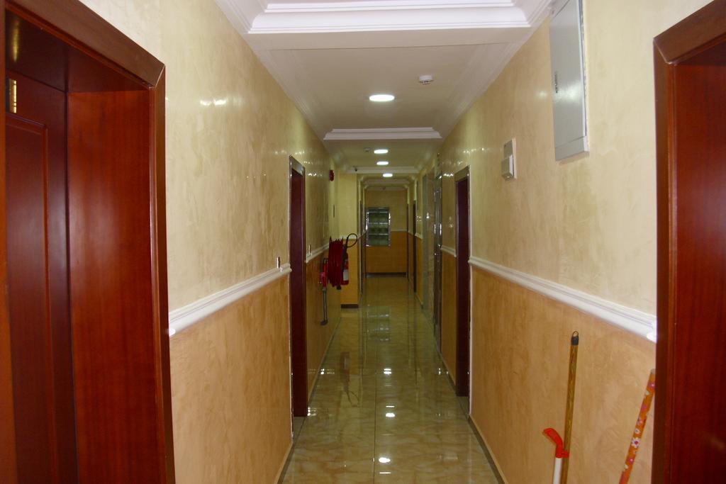 Grand Venice Transit Apartments Lagos Exterior foto