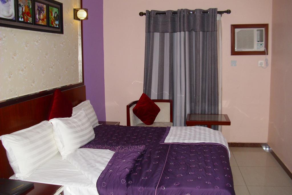 Grand Venice Transit Apartments Lagos Cameră foto