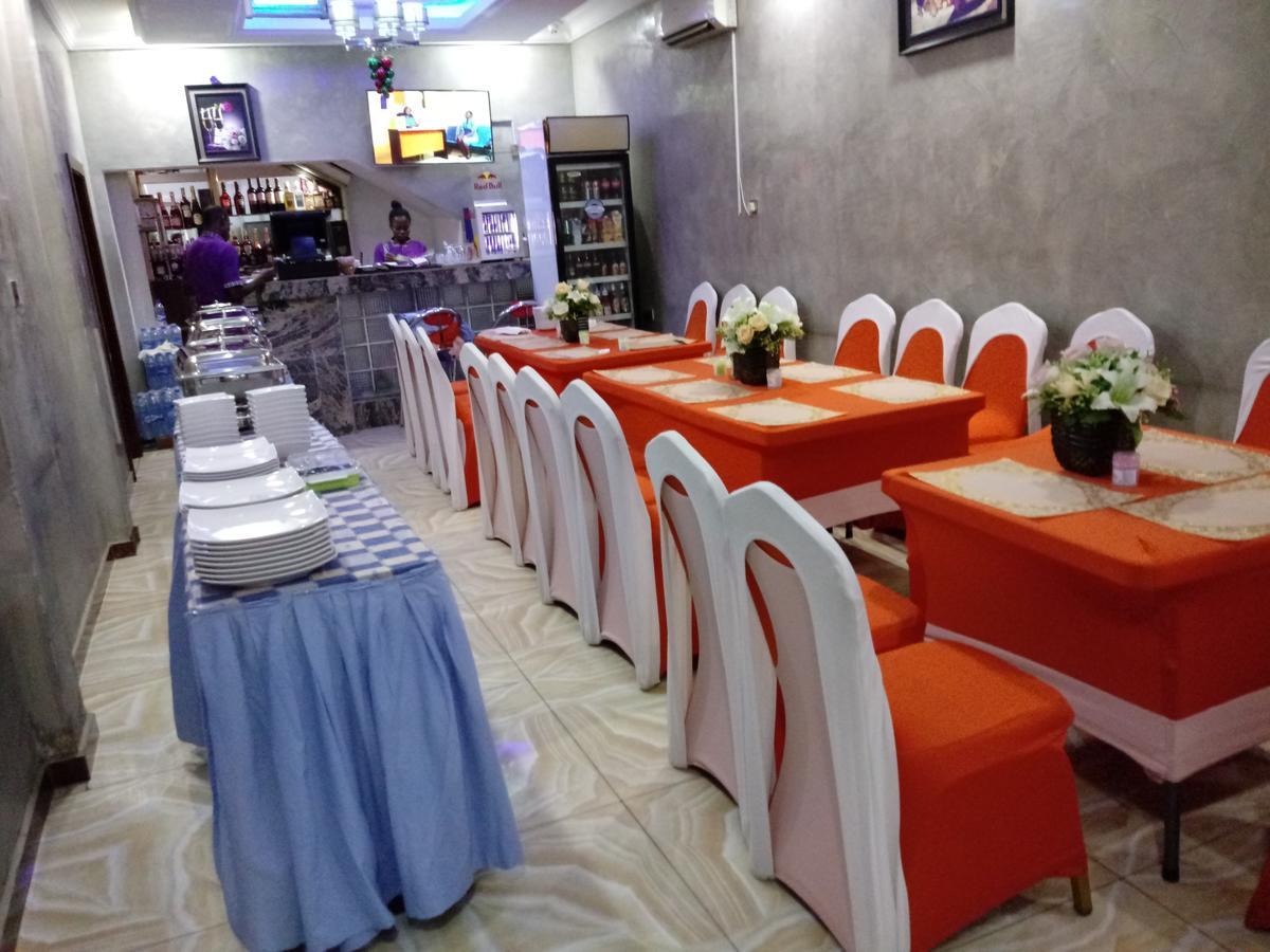 Grand Venice Transit Apartments Lagos Exterior foto